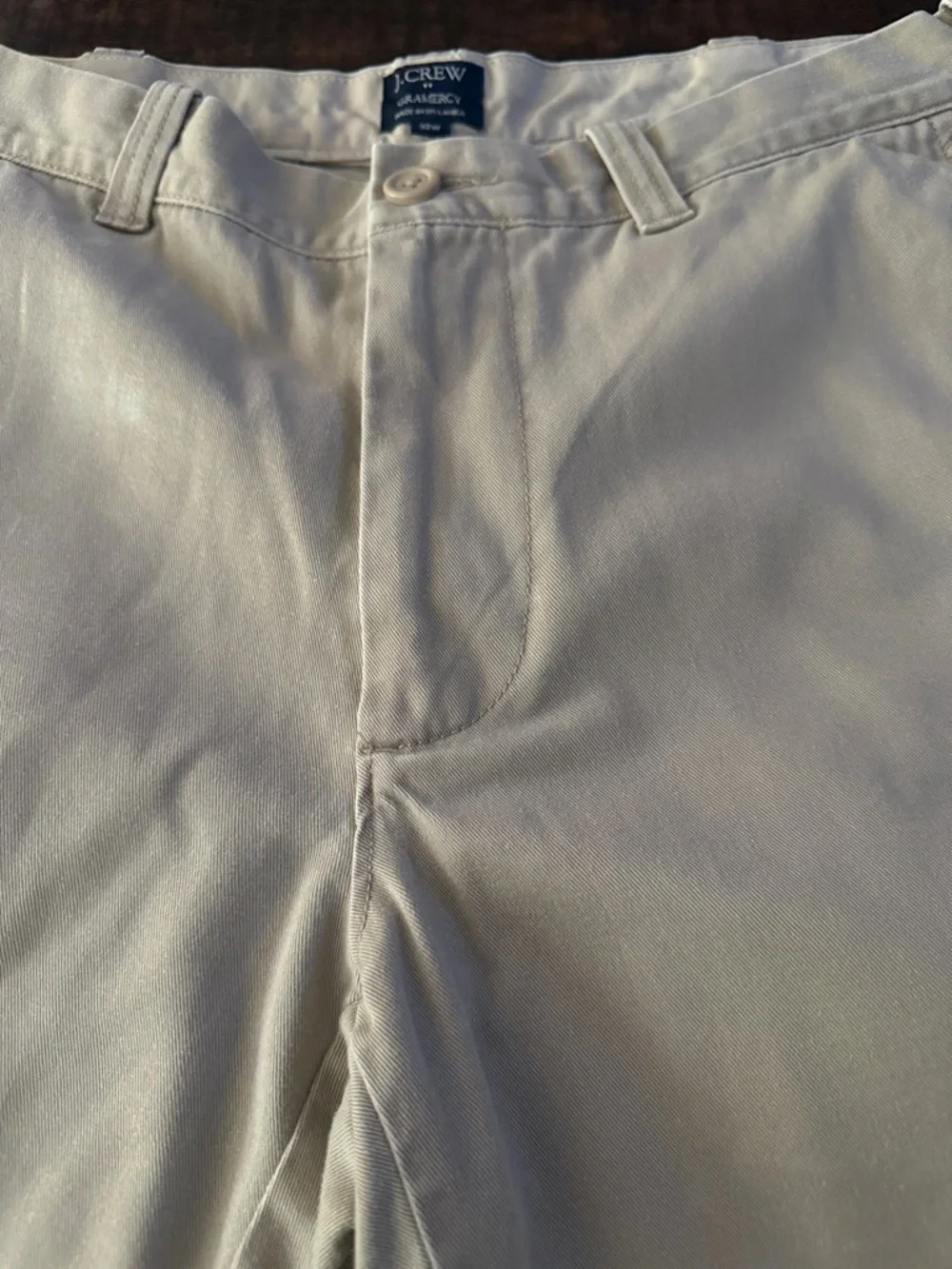 J. Crew Men's Gramercy Flat-Front Chino Shorts in Light Khaki 32w